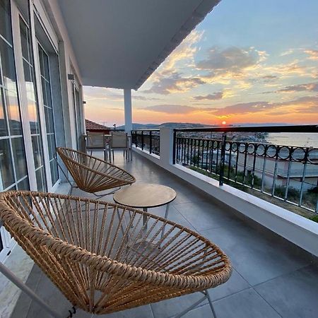 Villa Eleni Greece - Wonderful Sea View Studios Nea Roda Exterior foto