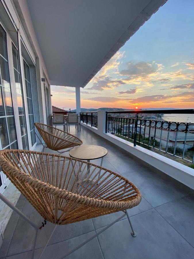 Villa Eleni Greece - Wonderful Sea View Studios Nea Roda Exterior foto