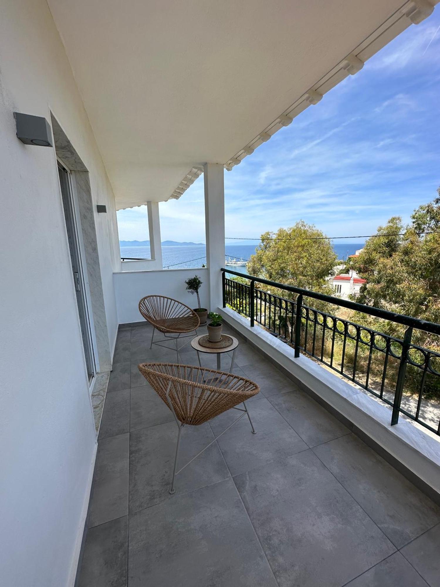 Villa Eleni Greece - Wonderful Sea View Studios Nea Roda Exterior foto