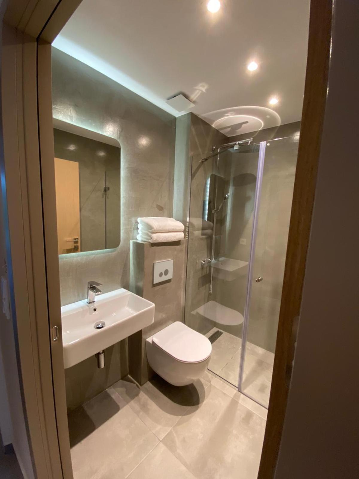 Villa Eleni Greece - Wonderful Sea View Studios Nea Roda Exterior foto